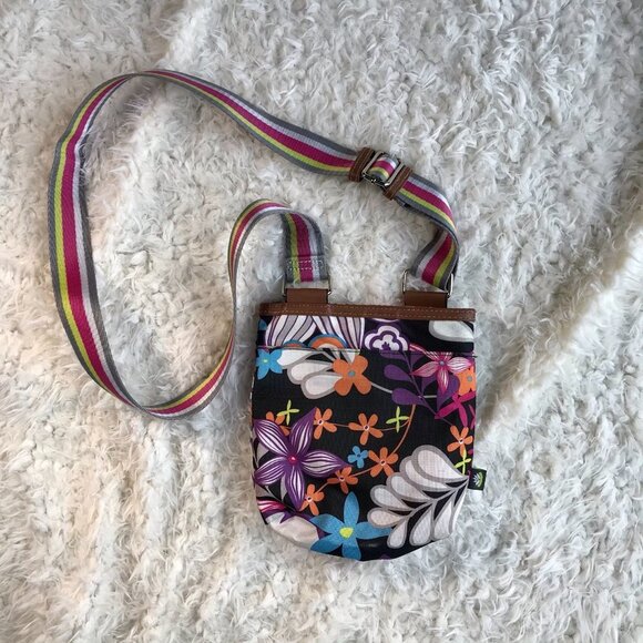 Lily Bloom Floral Crossbody Zip Bag. - Picture 4 of 5